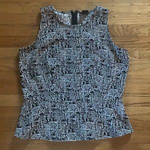 ANN TAYLOR BLK & WHITE PEPLUM TOP (10)